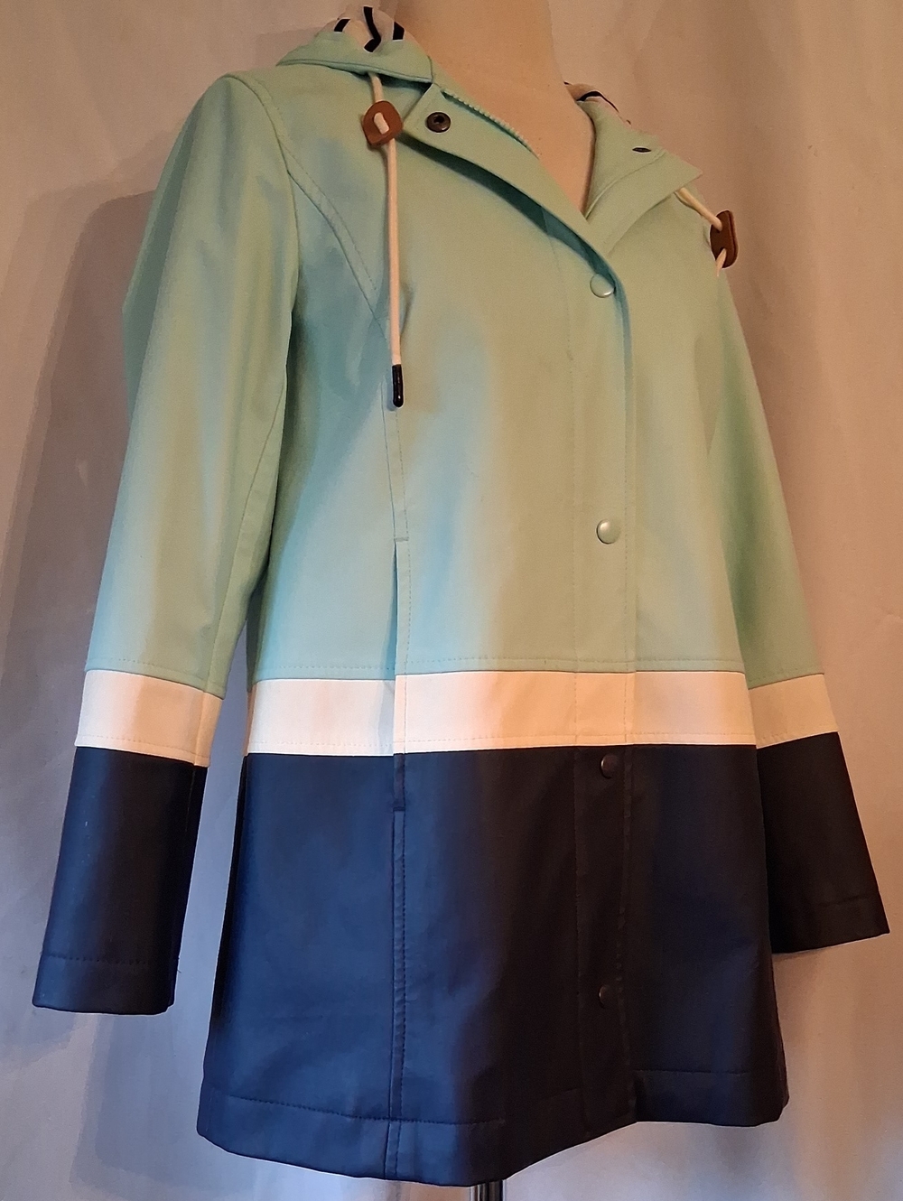 Talbots hooded, color block-mint, white, navy-rain jacket-sz P